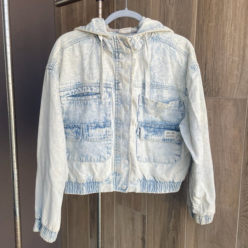 Bleach Wash Denim Utility Jacket with Hood - Urban Outfitters BDG